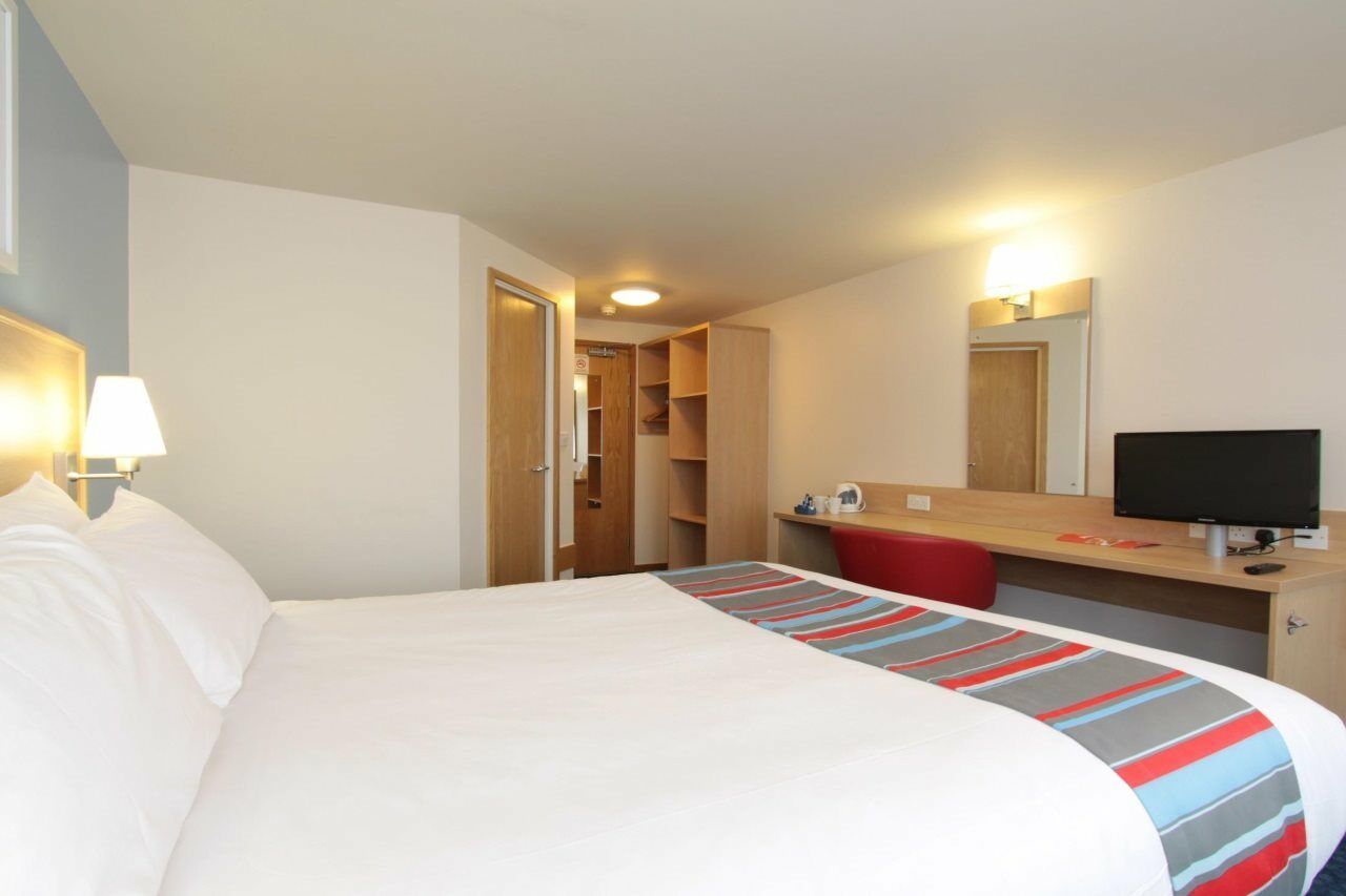 Travelodge Swansea M4 Eksteriør bilde